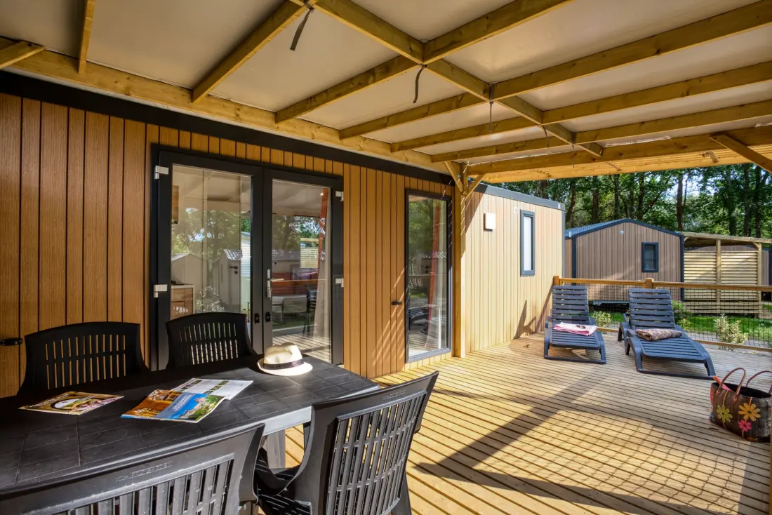 Flower Camping LES BERGES DE LA DORDOGNE 4 étoiles★★★★