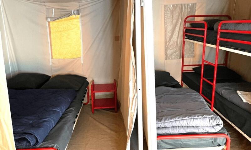 Camping Les 3 Lacs du Soleil - Trept - 26