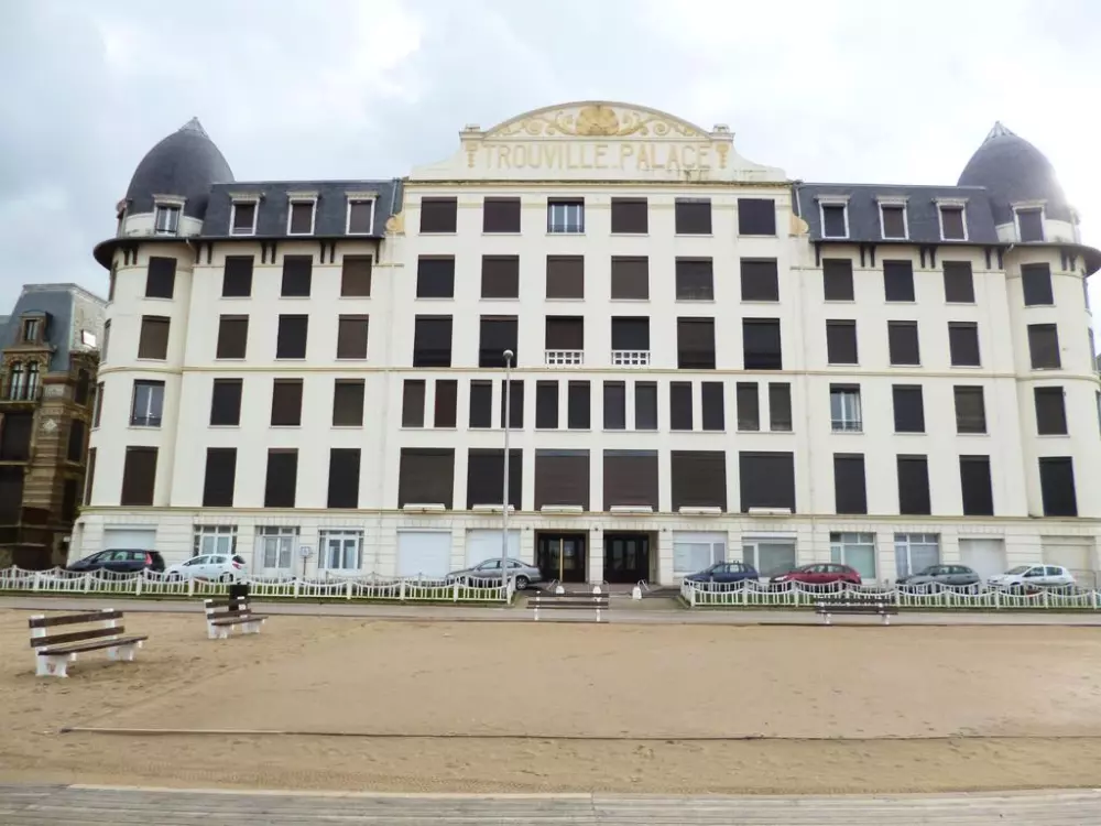 Location Trouville Palace