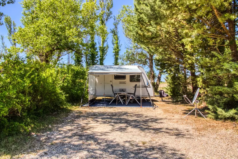 Flower Camping Les Rives de l'Aygues 3 étoiles★★★