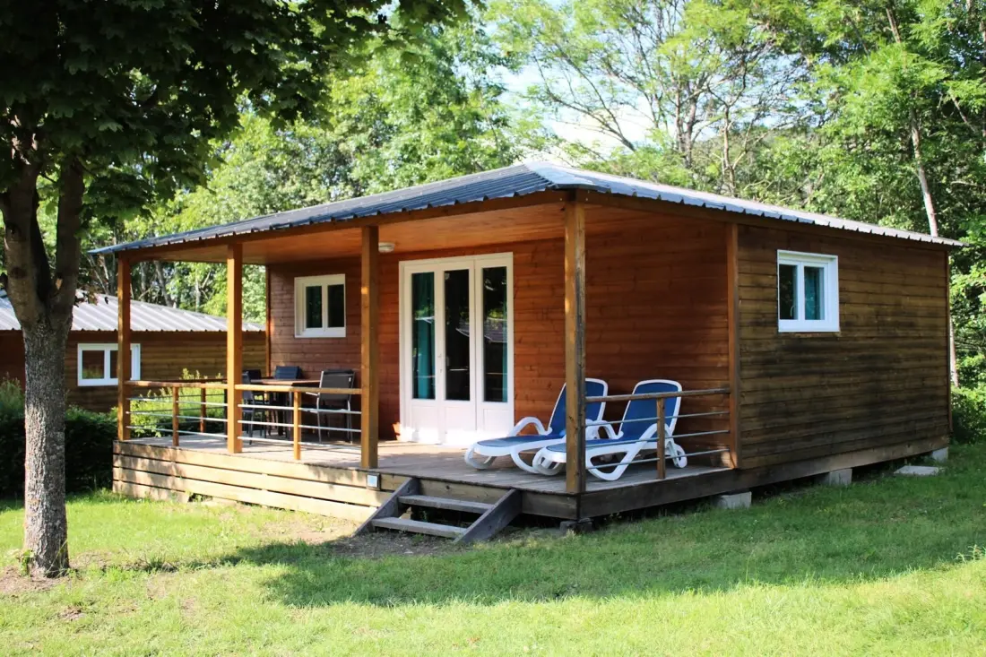 Camping La Pierre de l'Aigle 3 étoiles★★★
