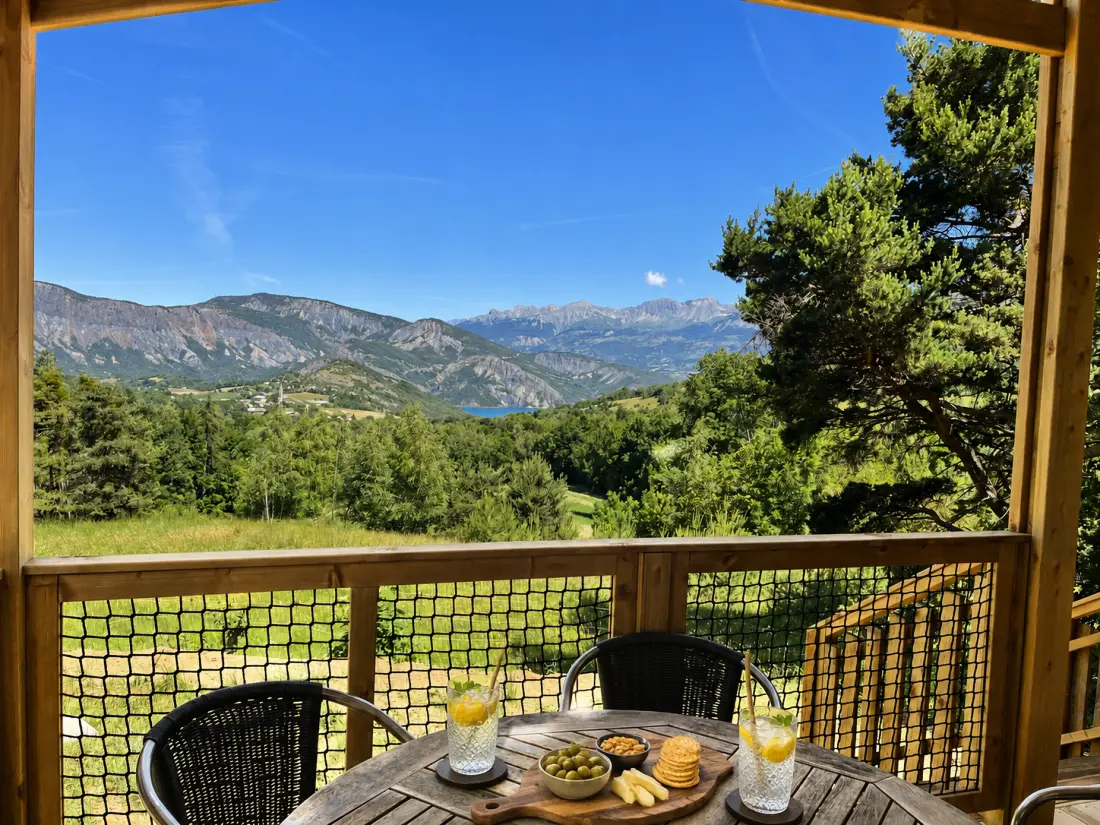 Camping La Pierre de l'Aigle 3 étoiles★★★