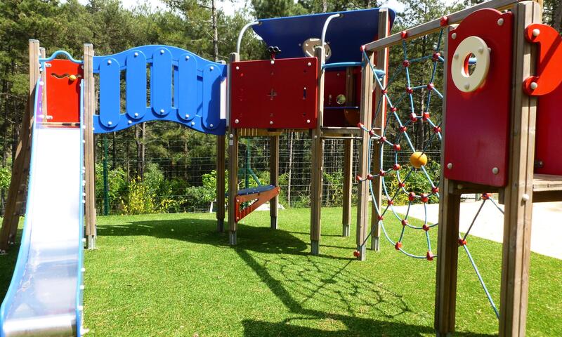 Camping Ushuaïa Villages les Pins d'Ucel **** - Ucel - 26