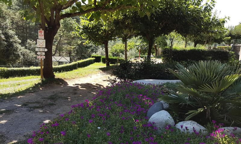 Camping Ushuaïa Villages les Pins d'Ucel **** - Ucel - 9