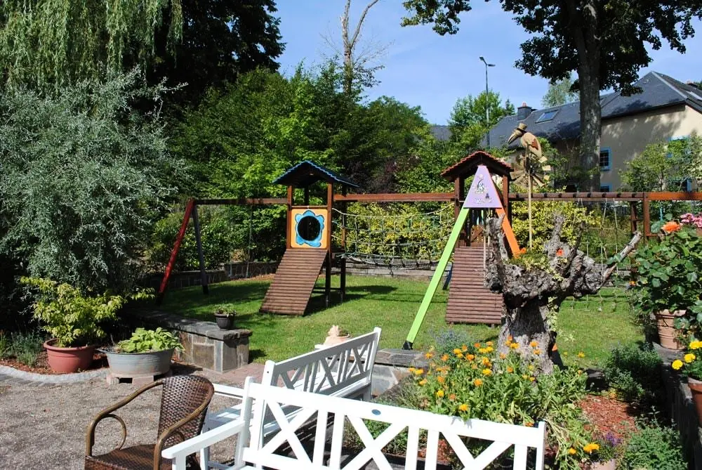 Camping Vallee De L'our Gekoppeld (vodatent) - Untereisenbach - 1