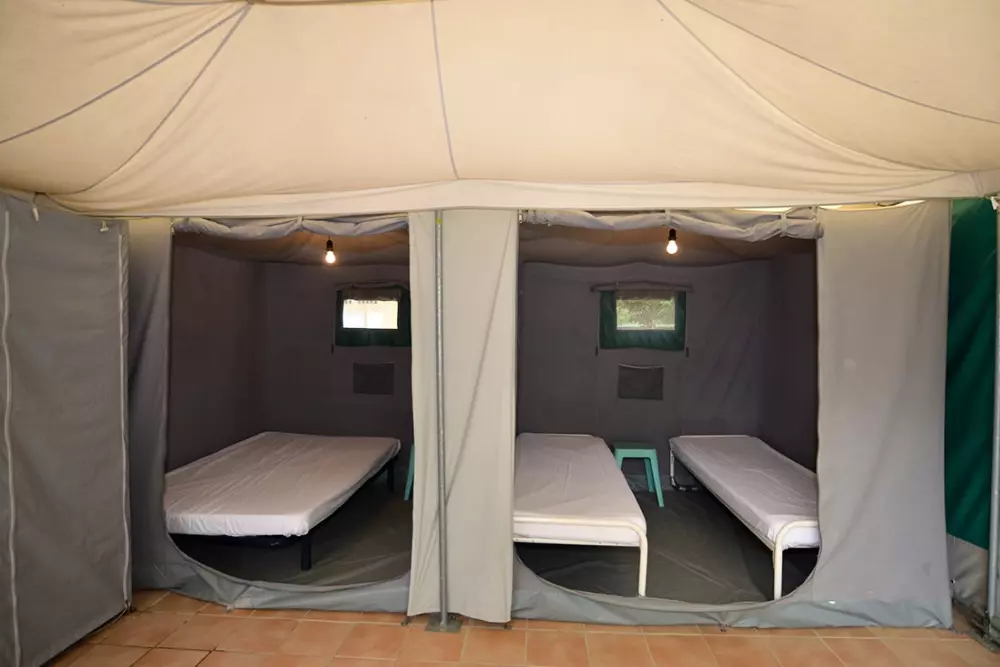 Camping La Rouvière Les Pins 3 étoiles★★★
