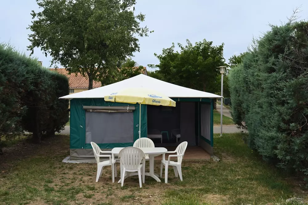 Camping La Rouvière Les Pins 3 étoiles★★★