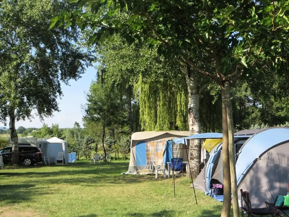 Camping La Rouvière Les Pins 3 étoiles★★★