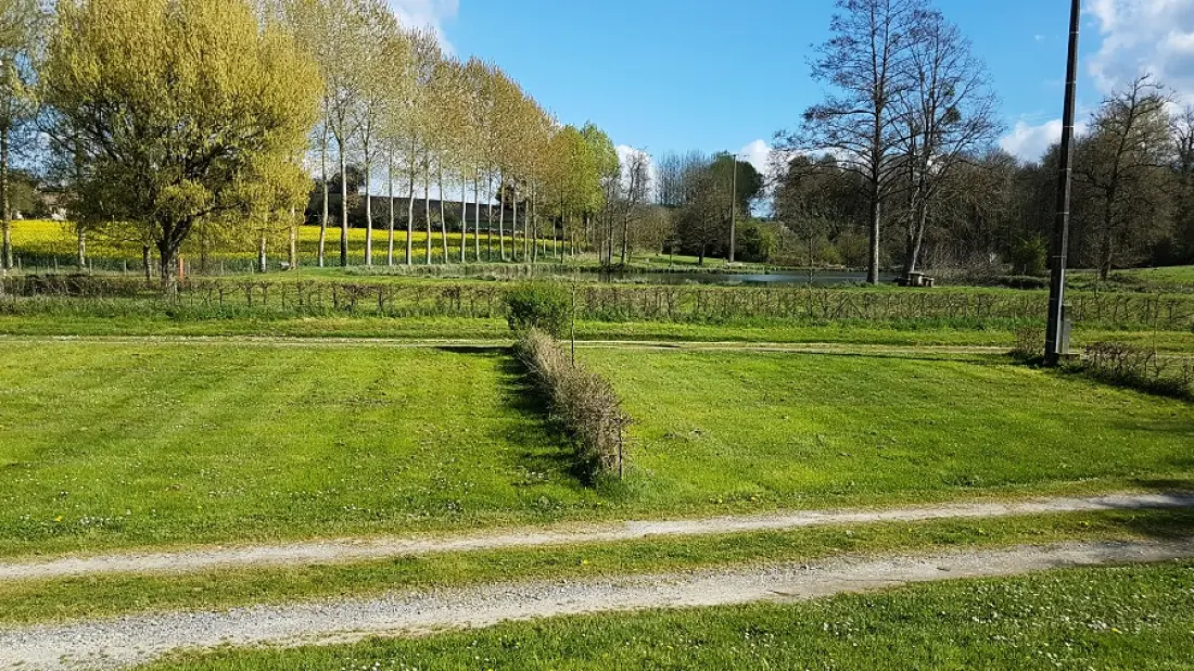 Camping La Chesnaie