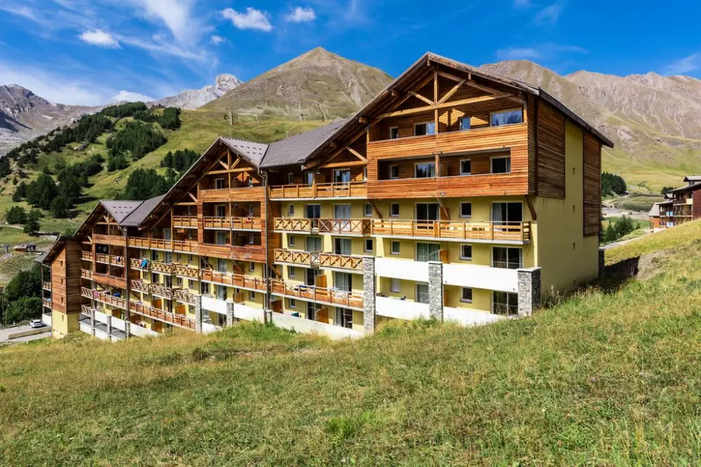 Résidence Les Cimes du Val d'Allos3 étoiles★★★