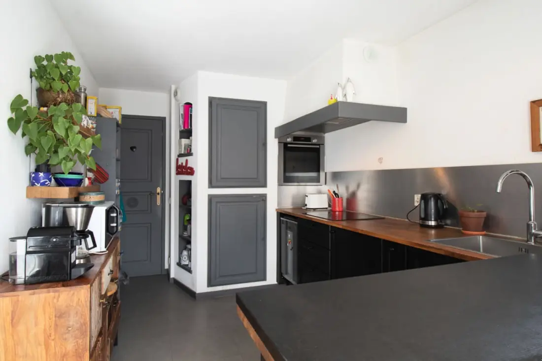Adonis A, Appartement Spacieux Et Traversant, Cosy Et Rénové