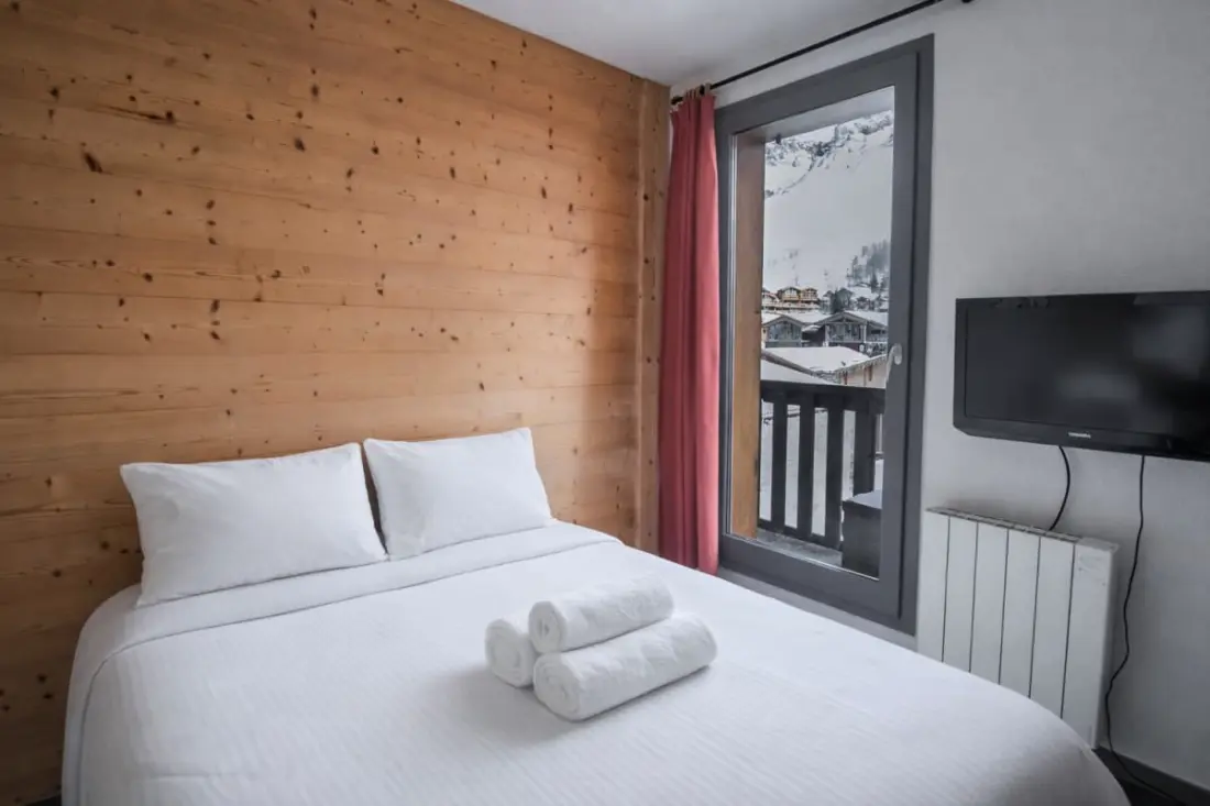 Adonis A, Appartement Spacieux Et Traversant, Cosy Et Rénové