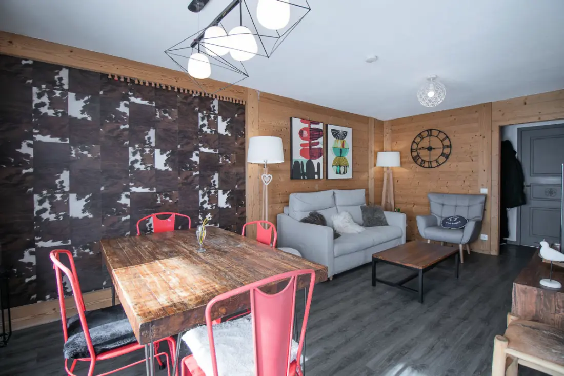 Adonis A, Appartement Spacieux Et Traversant, Cosy Et Rénové