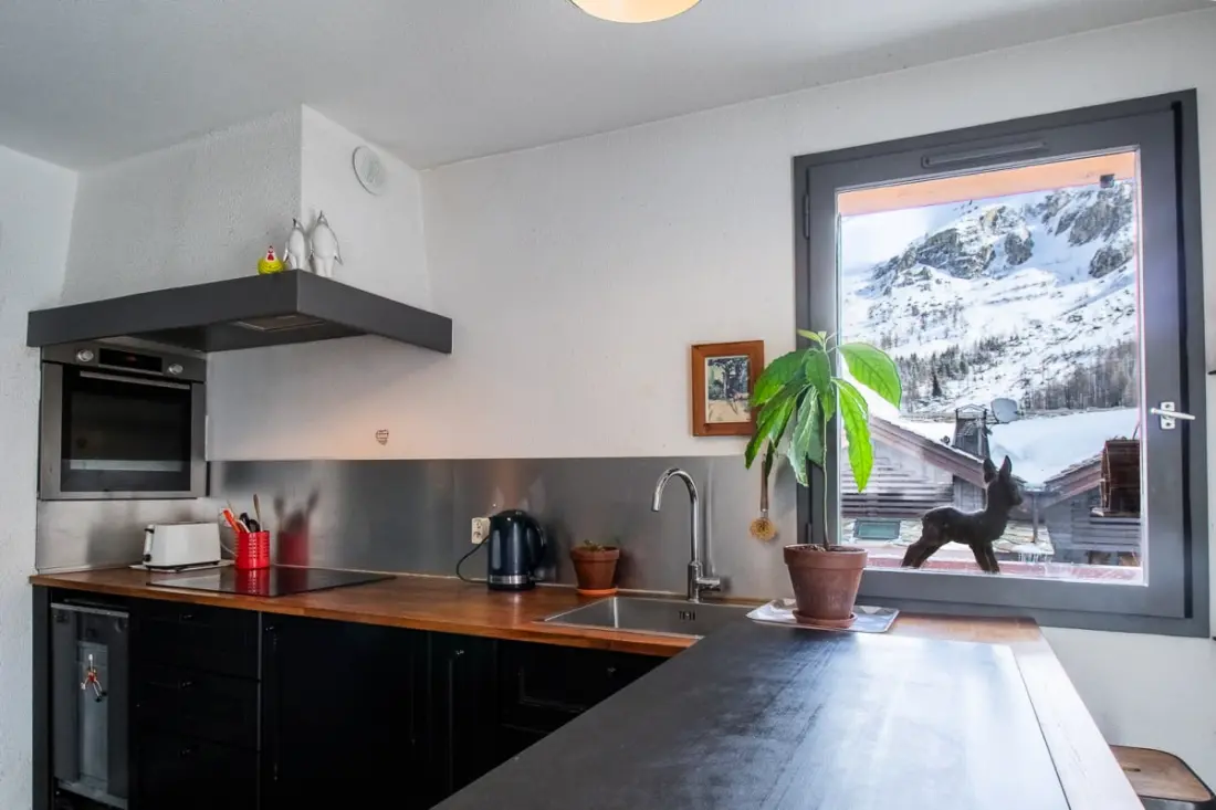 Adonis A, Appartement Spacieux Et Traversant, Cosy Et Rénové