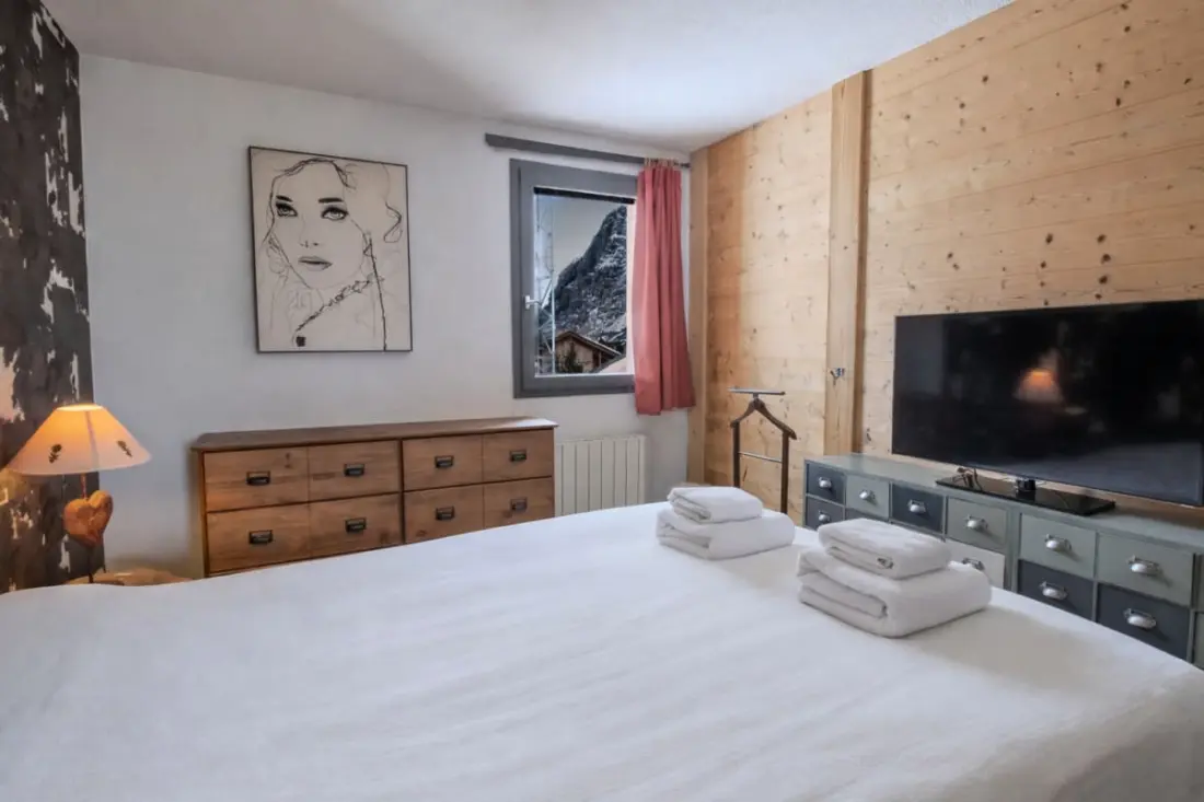 Adonis A, Appartement Spacieux Et Traversant, Cosy Et Rénové