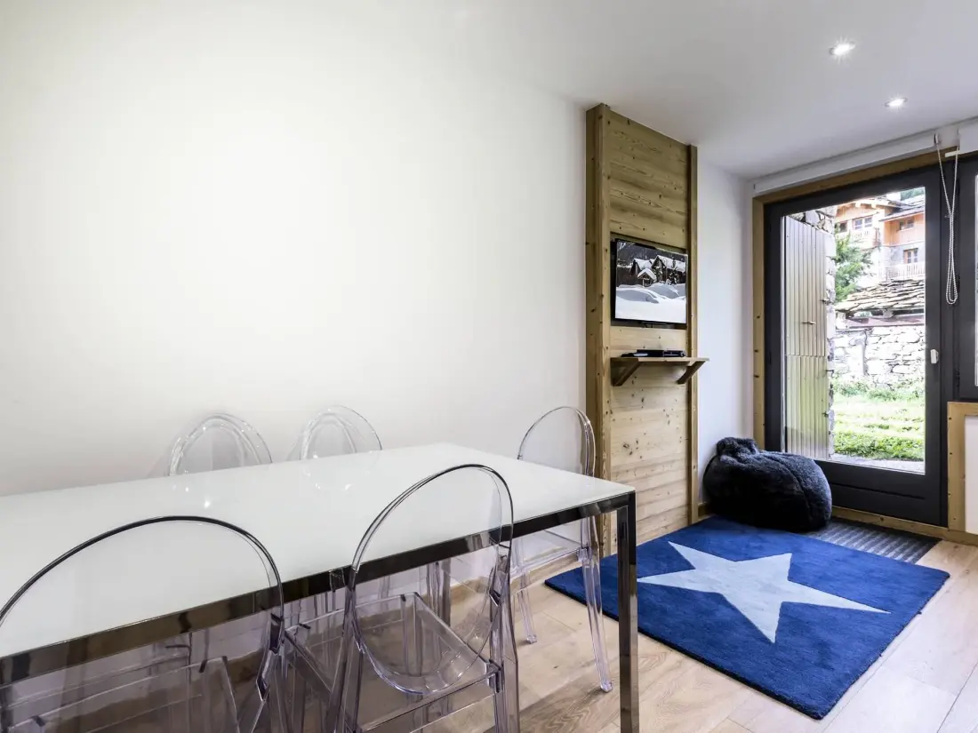 Chalet Val Village