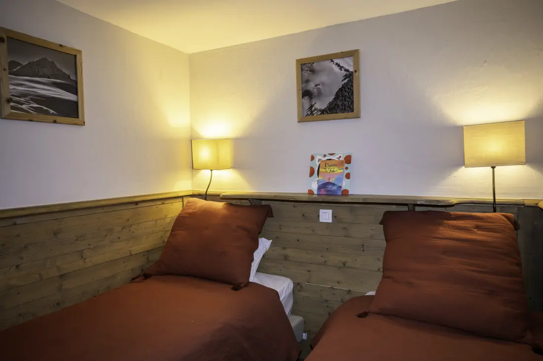 Chalet Alaska