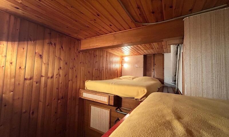 06cn : Appartement 8-10 Personnes Avec Terrasse - - Valberg - 17
