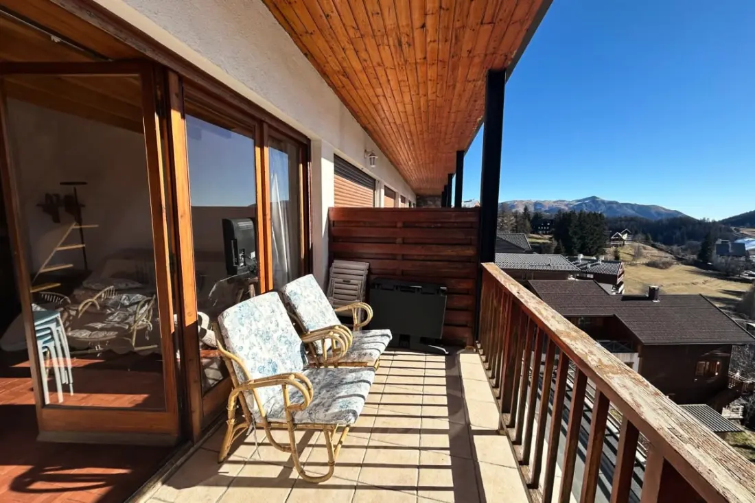 06cn : Appartement 6 à 10 Personnes Avec Terrasse