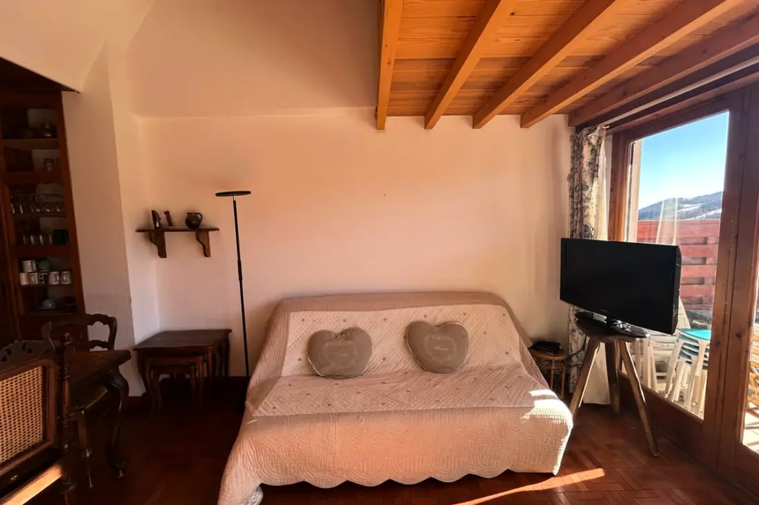 06cn : Appartement 6 à 10 Personnes Avec Terrasse