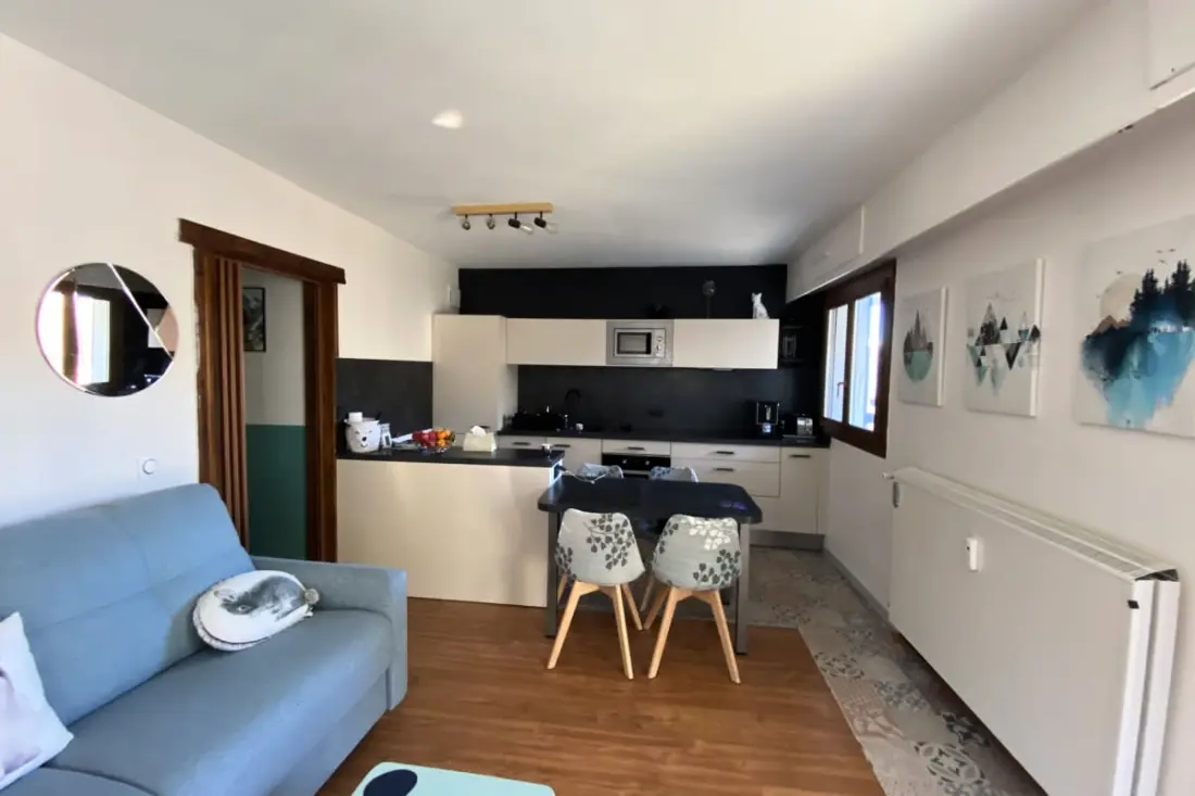06co : Bel Appartement Au Pied Des Pistes Avec Balcon