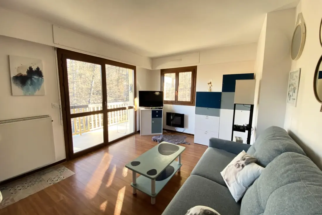 06co : Bel Appartement Au Pied Des Pistes Avec Balcon