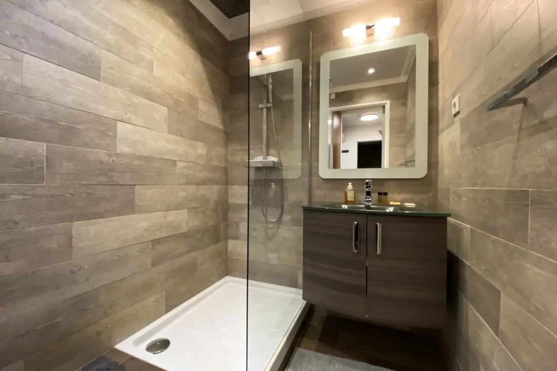 06bf - Appartement 7 Pers Face Aux Pistes