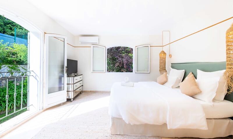 Résidence Villa 400m² Padel Piscine Volley - - Valbonne - 38