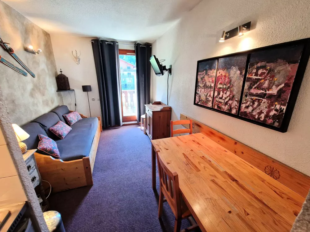 Chalet Club