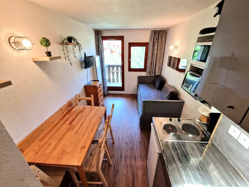 Chalet Club