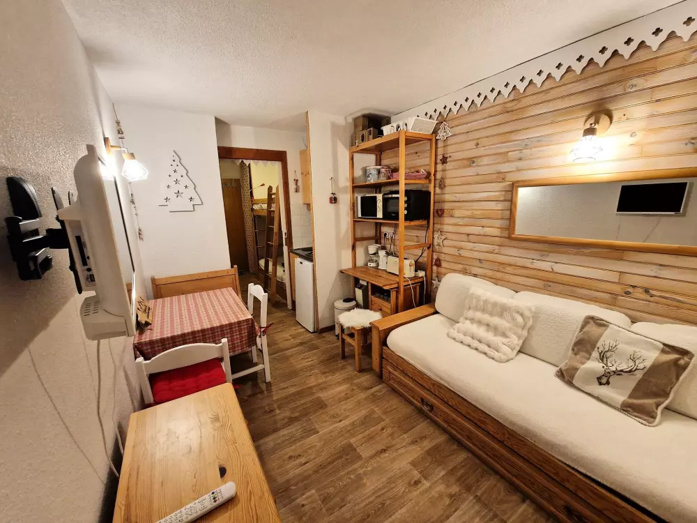 Chalet Club