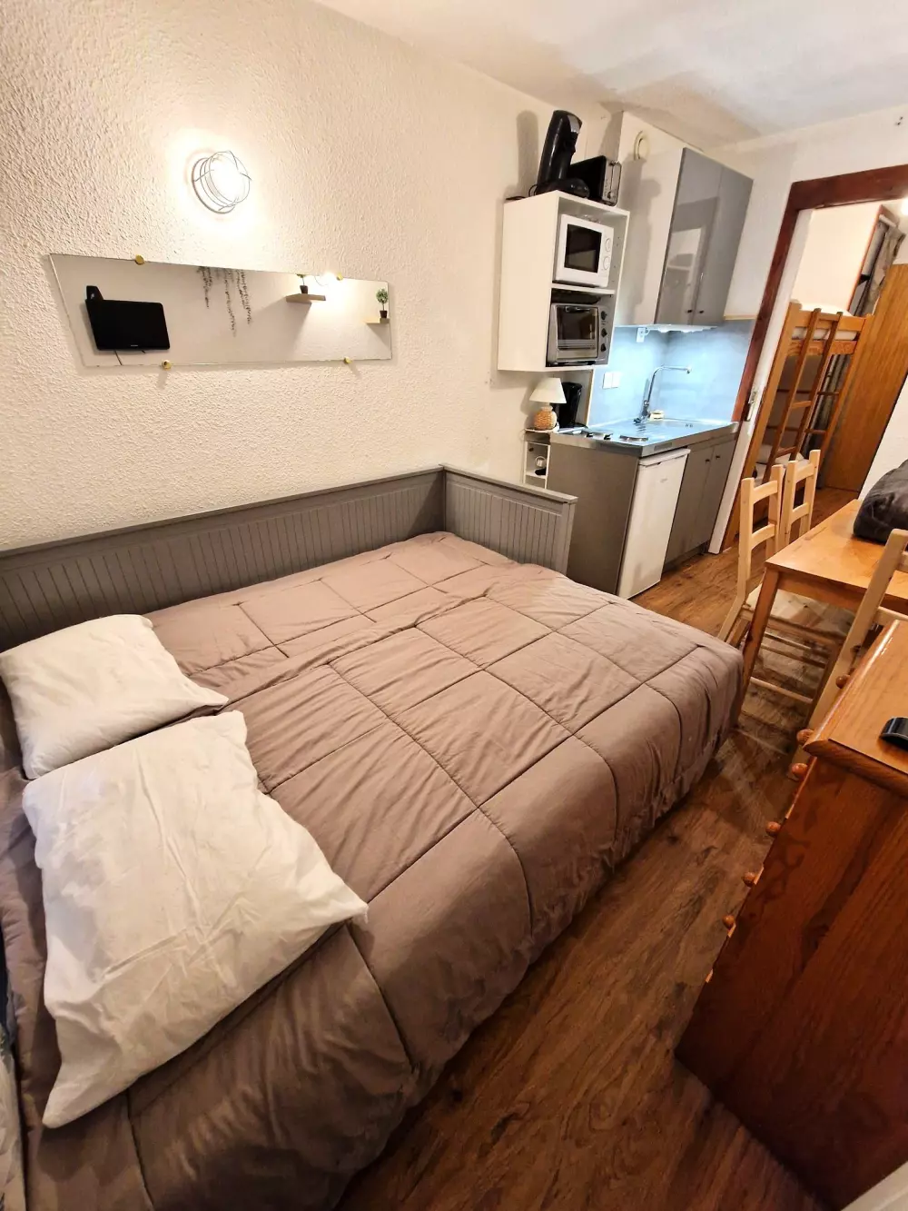 Chalet Club