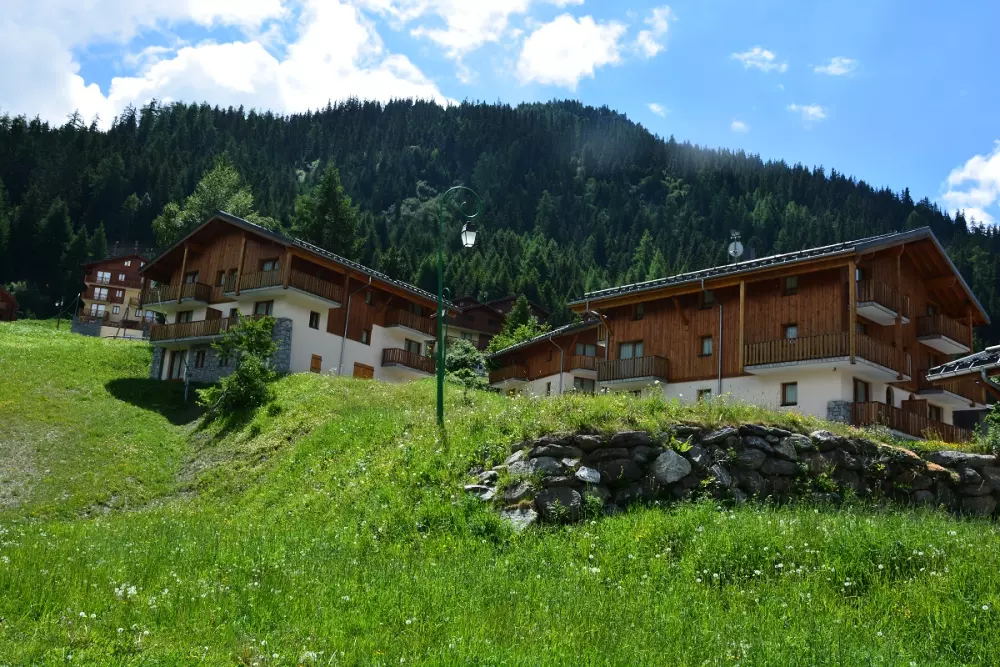 Résidence Vacancéole Les Chalets de la Ramoure 3 étoiles★★★