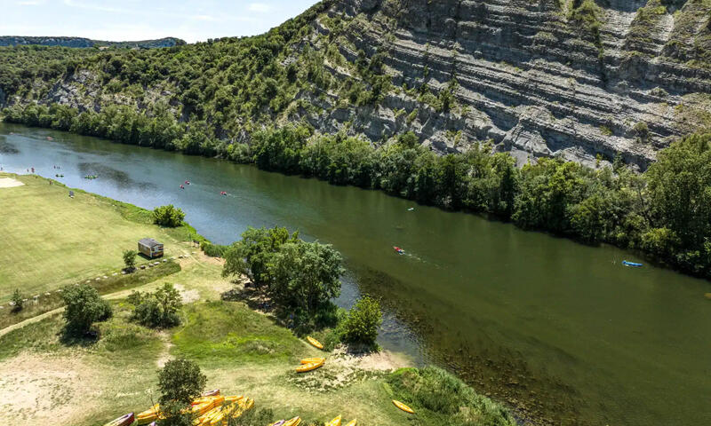 Camping L'Arc en Ciel*** - Vallon-Pont-d'Arc - 25