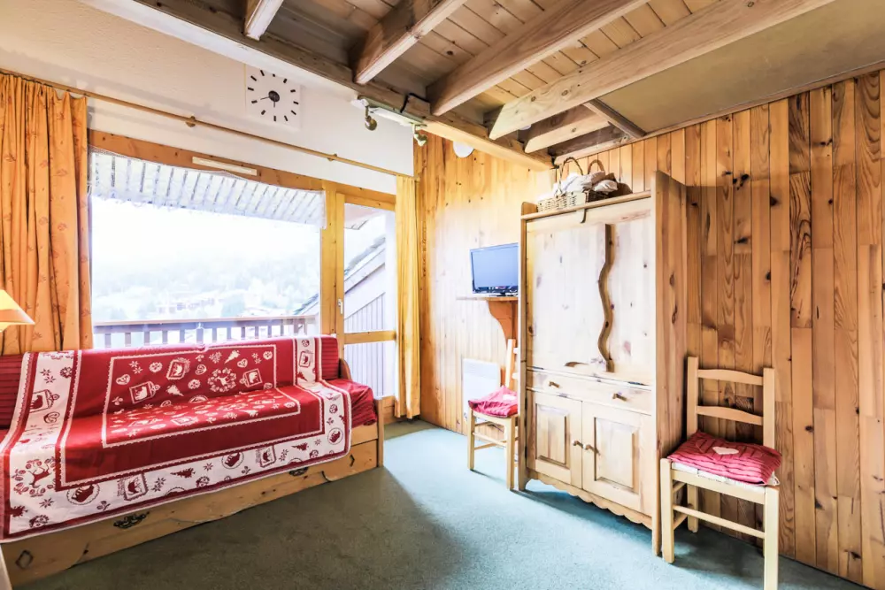 Studio skis aux pieds avec mezzanine proche ESF - maeva Home