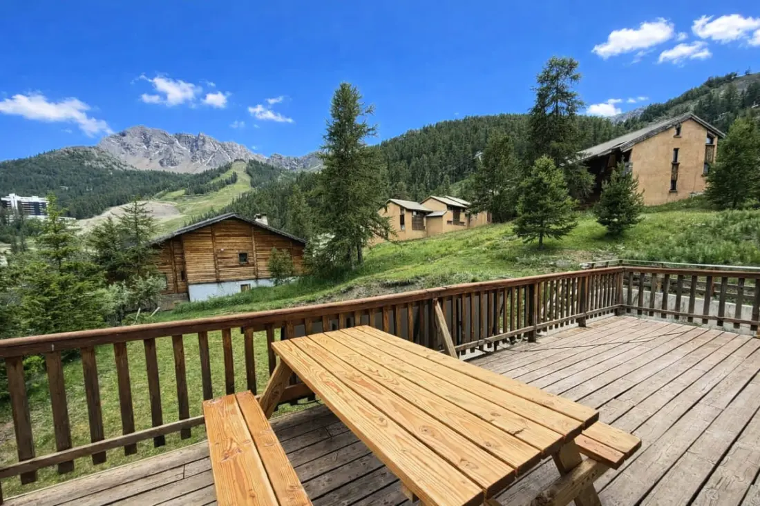 Résidence Vars Grand Appt 4ch • Terrasse • 100m Des Pistes