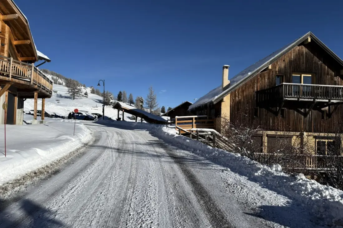 Résidence Vars Les Claux • 50 m Des Pistes • 3 Ch • Vue Montagne