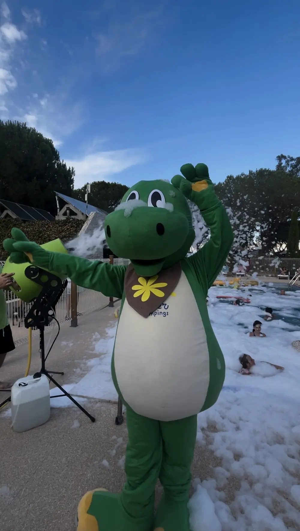 Flower Camping Le Mas de Mourgues 3 étoiles★★★