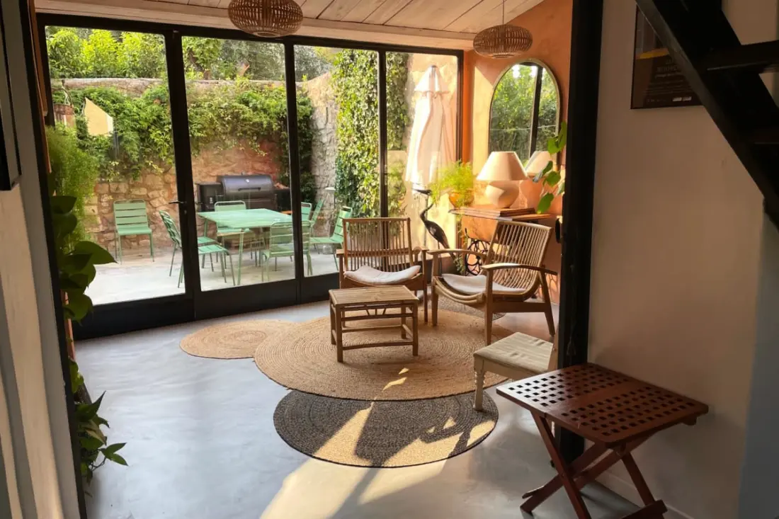 Grande Maison De Charme à Velleron, Proche Luberon