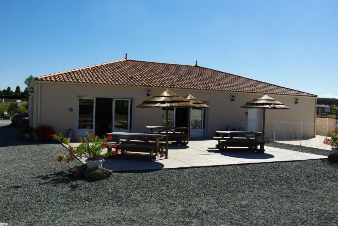 Camping Paradis de la Motte4 étoiles★★★★