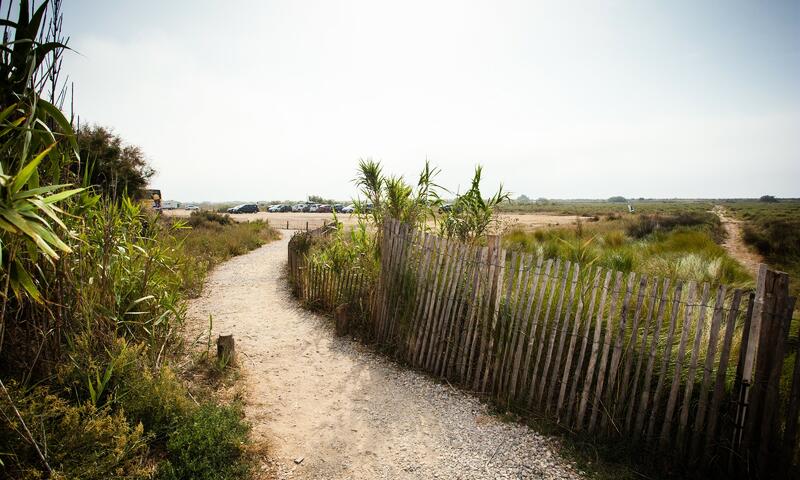 Camping Les Sablines - Vendres-Plage - 1
