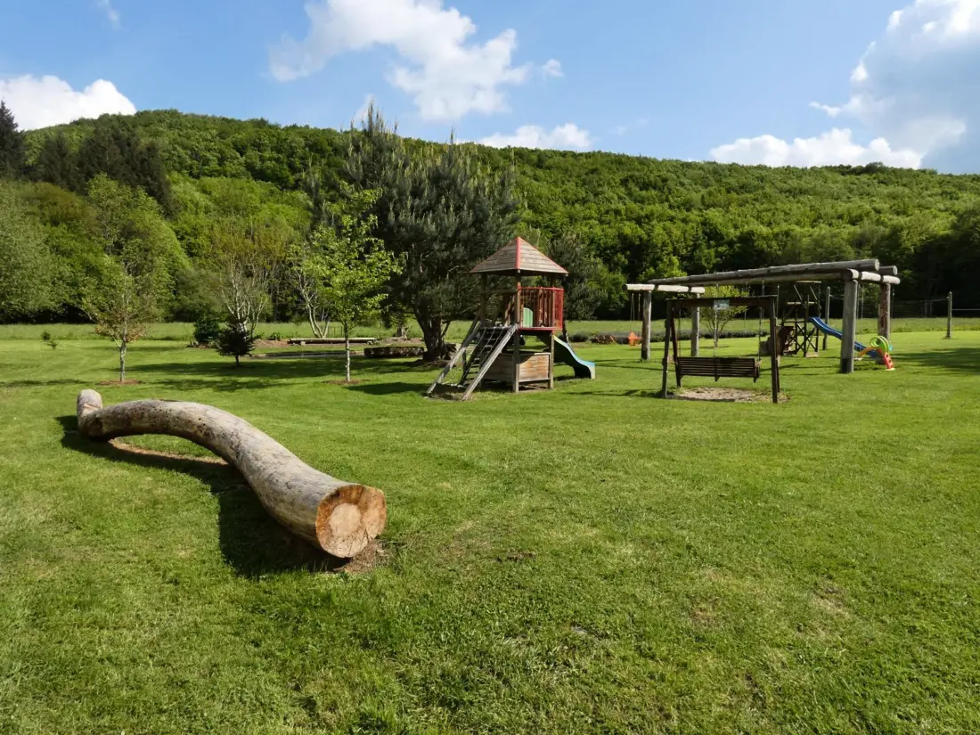 Maison de Vacances Vernusse 2