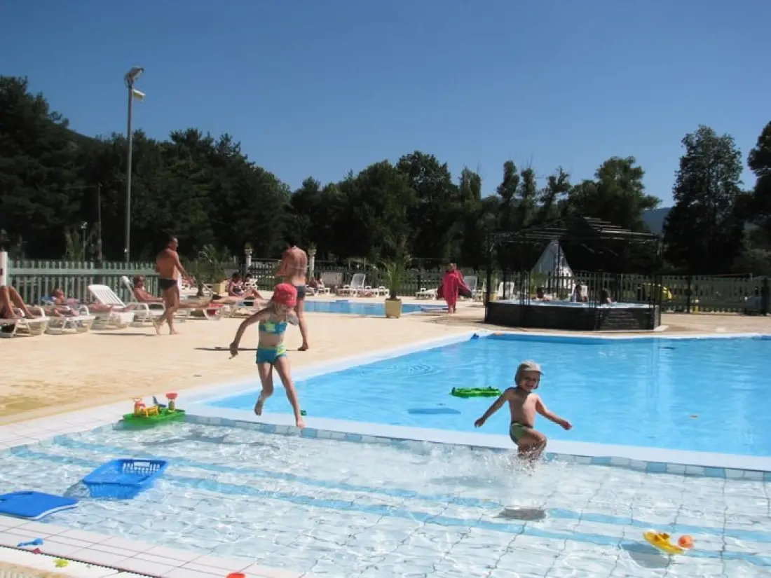 Camping Solaire du Petit Buech 4 étoiles★★★★