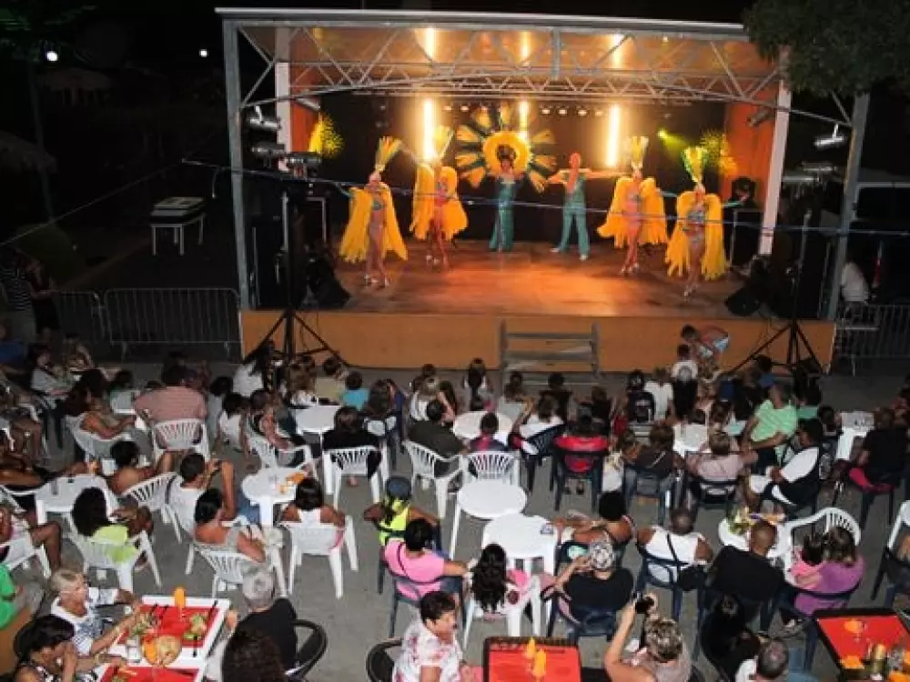 Camping Les Salisses  4 étoiles★★★★