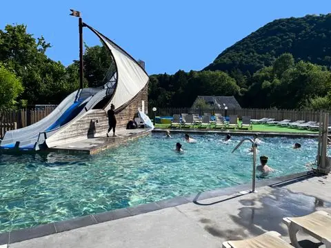 Camping Pommeraie **** - Vic Sur Cère - 1