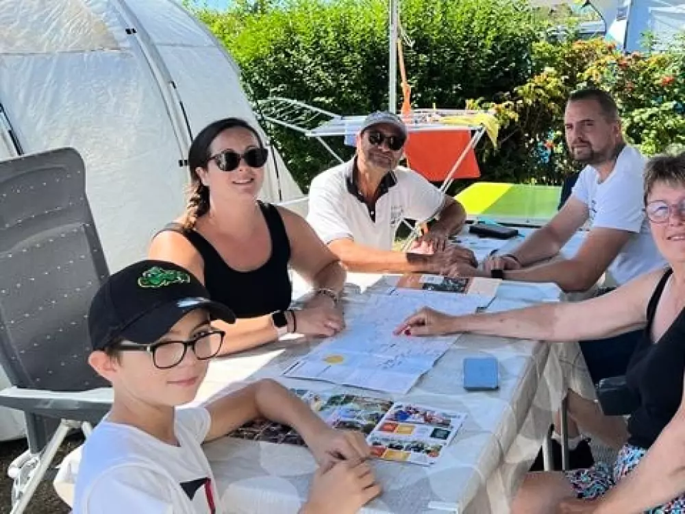 Flower Camping Omaha Beach 3 étoiles★★★