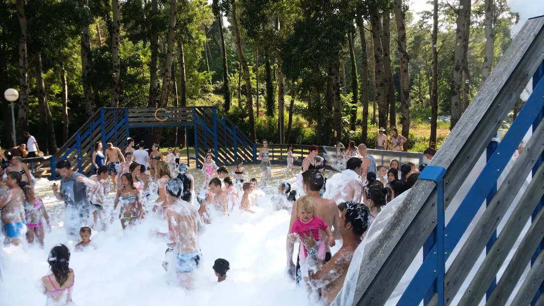 Camping Paradis le Ruou4 étoiles★★★★