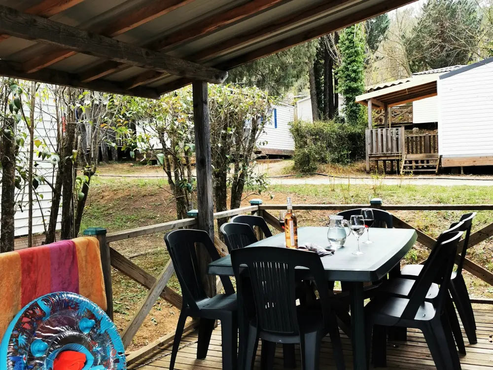 Flower Camping Les Cadenières 4 étoiles★★★★