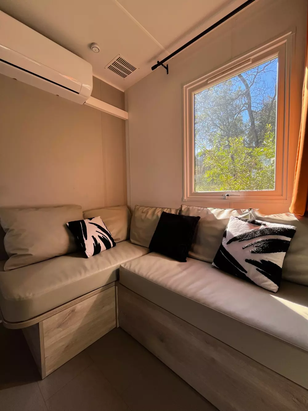 Flower Camping Les Cadenières 4 étoiles★★★★