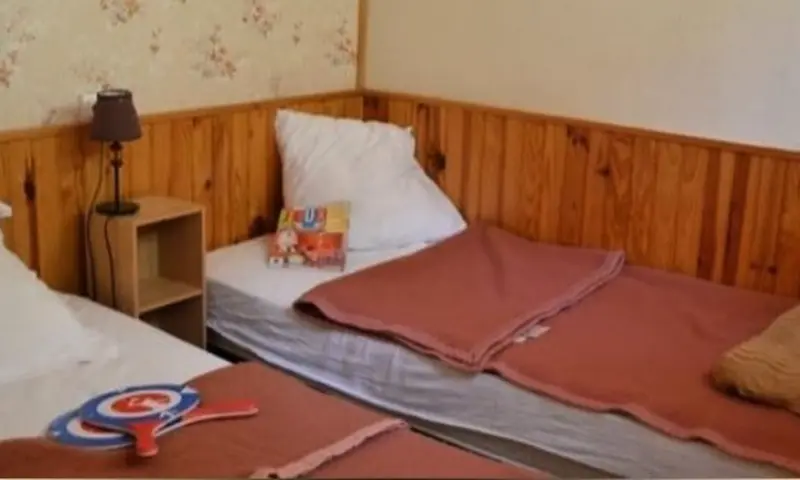 Camping du Lac 3*, Villefort, Sud Ouest, France avec ...